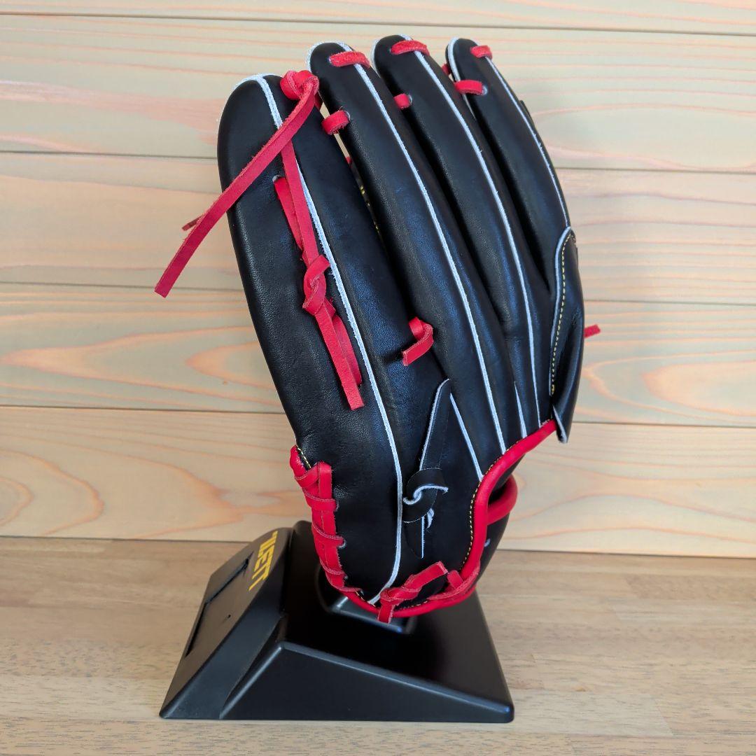 【未使用品】アップセット限定品　軟式　投手用　ブラック×レッド