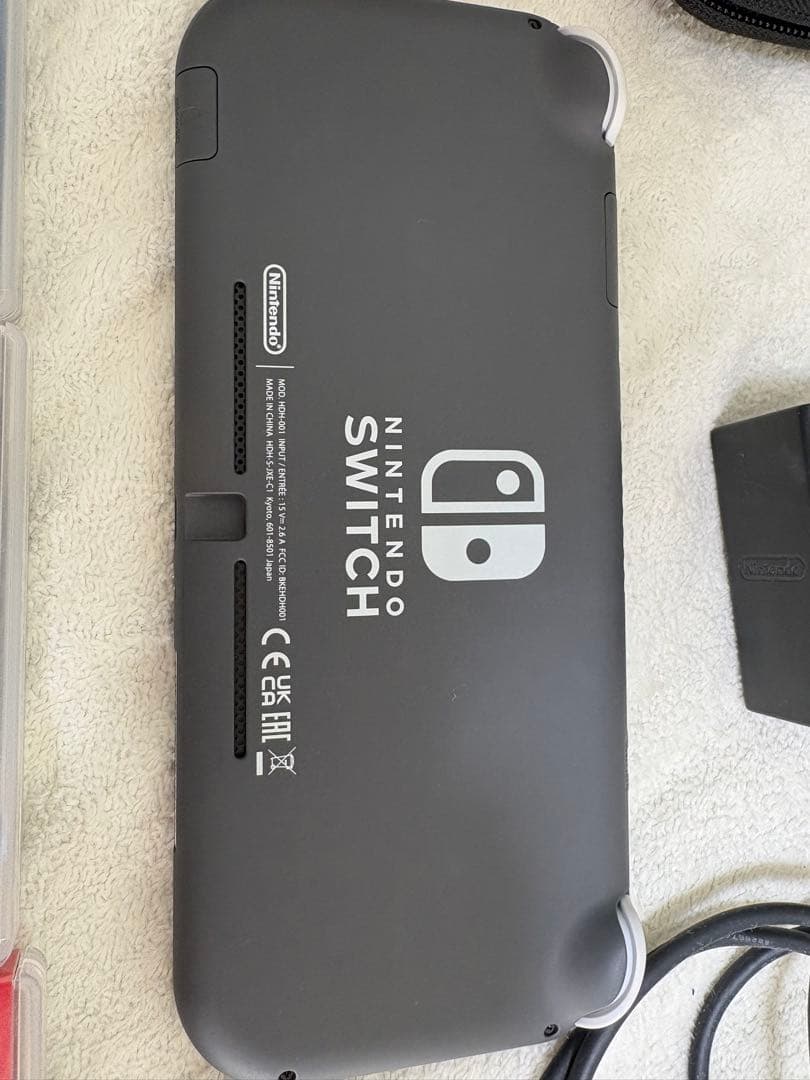 Nintendo Switch Lite グレー 本体　ゲームソフト付き