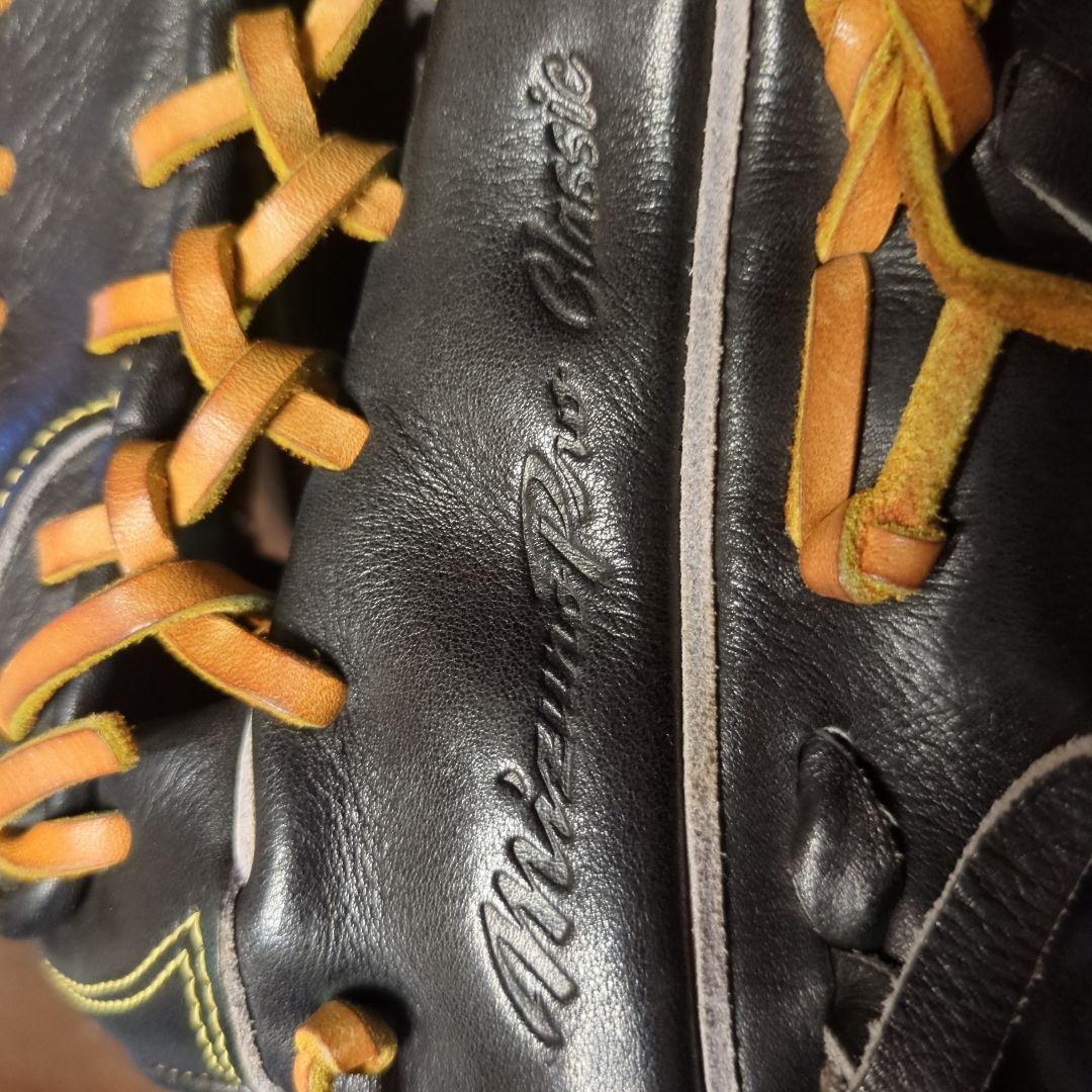 Mizuno Pro Classic 硬式グローブ 黒/オレンジ