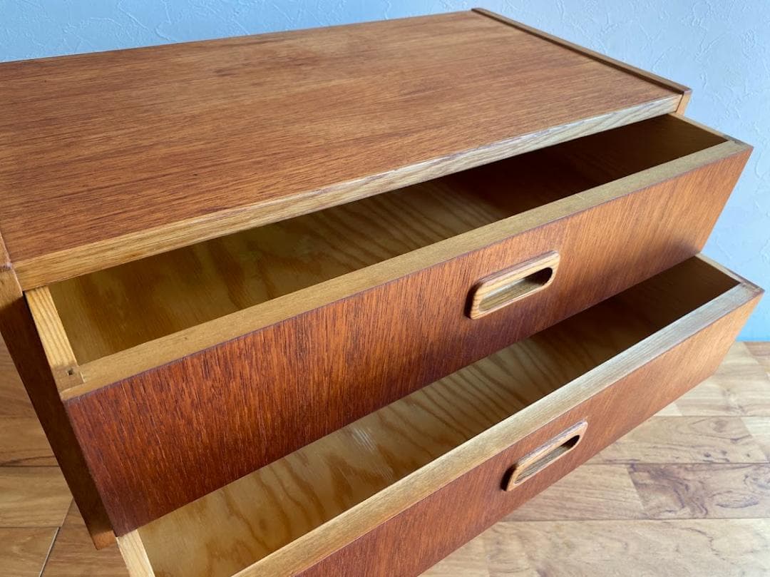 ヴィンテージ スウェーデン製 チーク×オーク 2段チェスト 仕上済