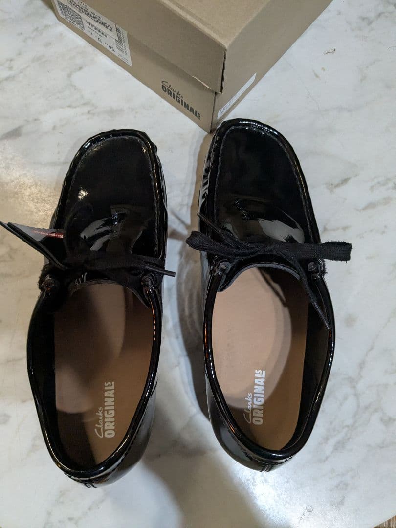 Supreme × Clarks patent leather wallabee