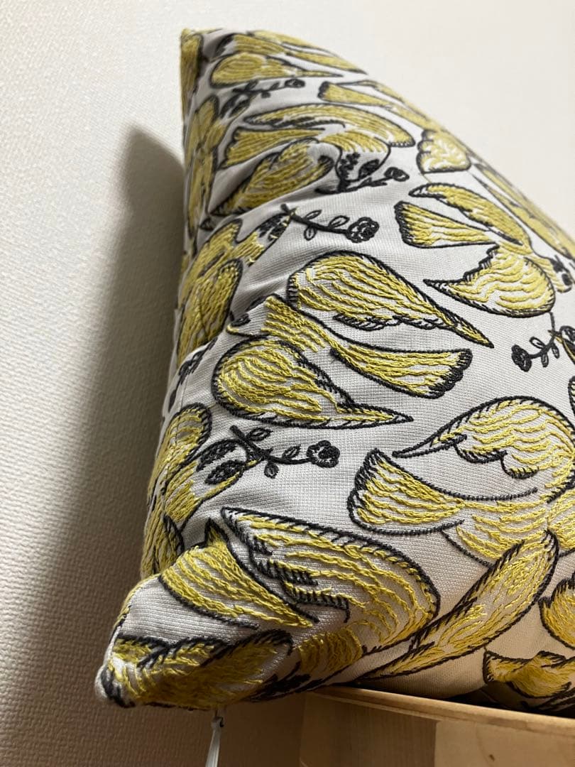 正規品ミナペルホネン　following day クッション