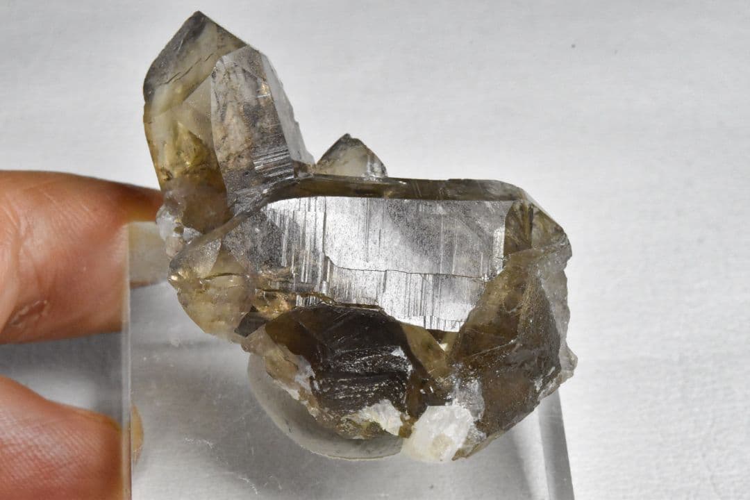 ガウリシャンカール産 スモーキーグインデルクラスター