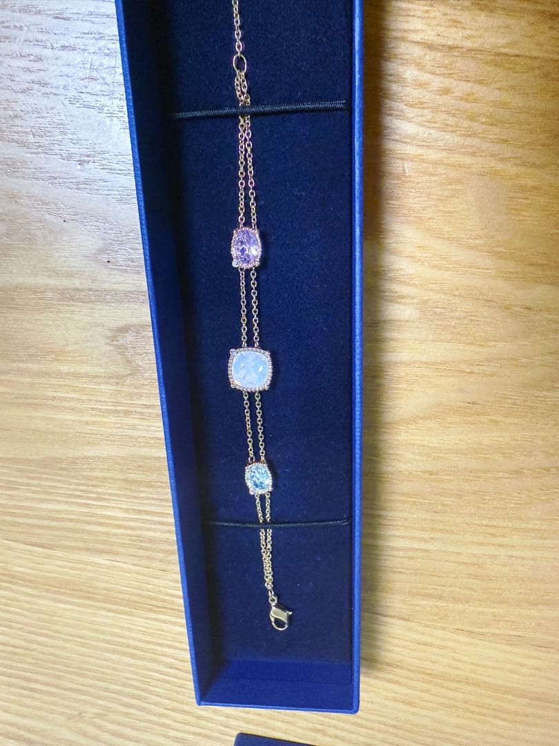 【美品】SWAROVSKI Rosette pink Braceletクリスタル