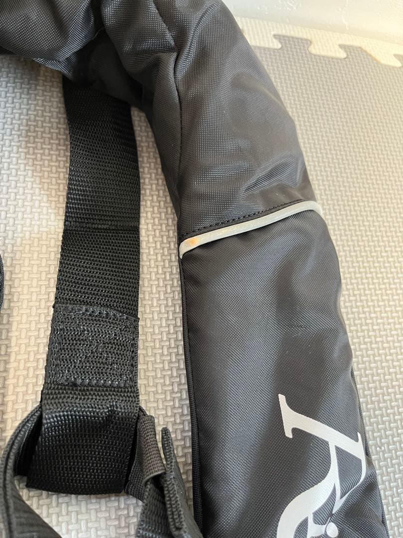 【肉離れ】リップルフィッシャー ライフジャケット