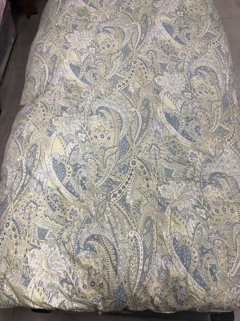 美品☆羽毛掛け布団　ダウン90%シングル