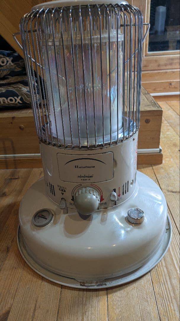 トヨトミレインボーストーブ　RB-25C