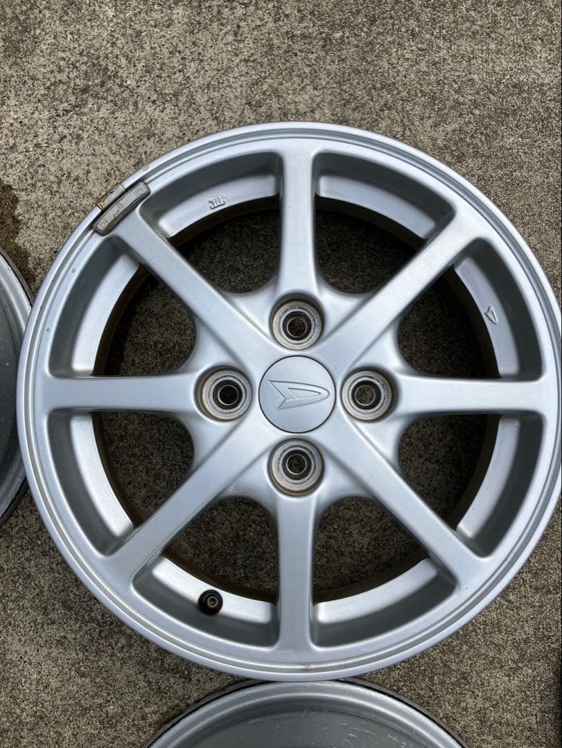 ダイハツ・純正ホイール14×41/2J インセット45