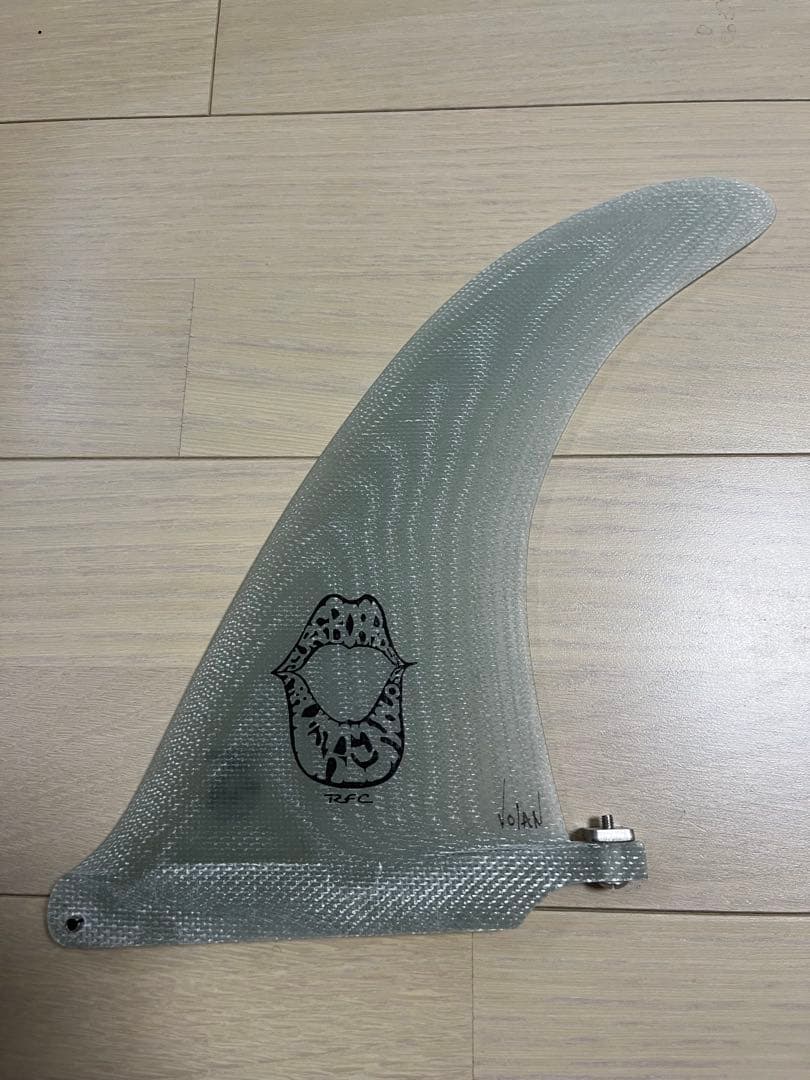 希少トラビスレイノルズ　VOLAN サーフボードフィン　シングルフィン