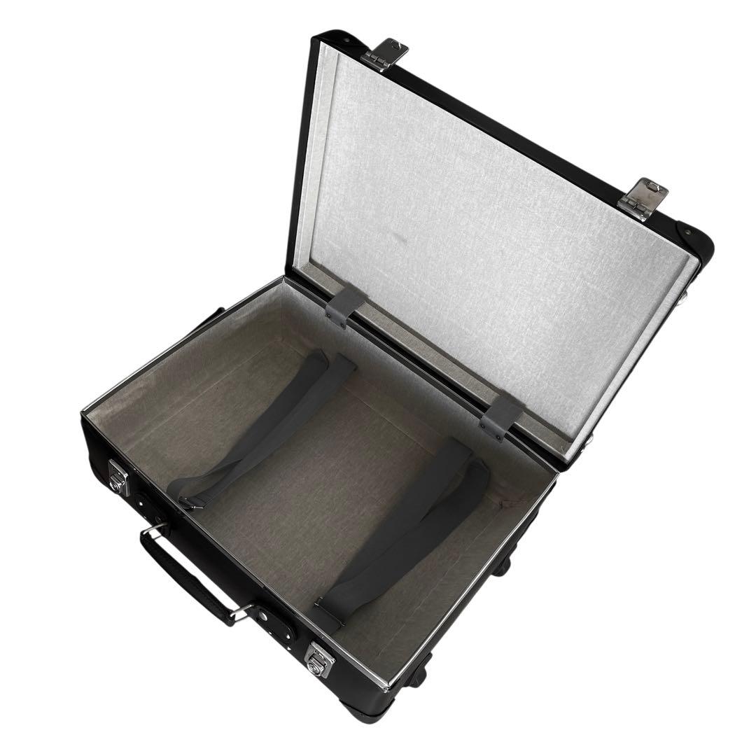 《超美品》グローブトロッター スーツケース キャリーバッグ 2輪 ブラック 黒系