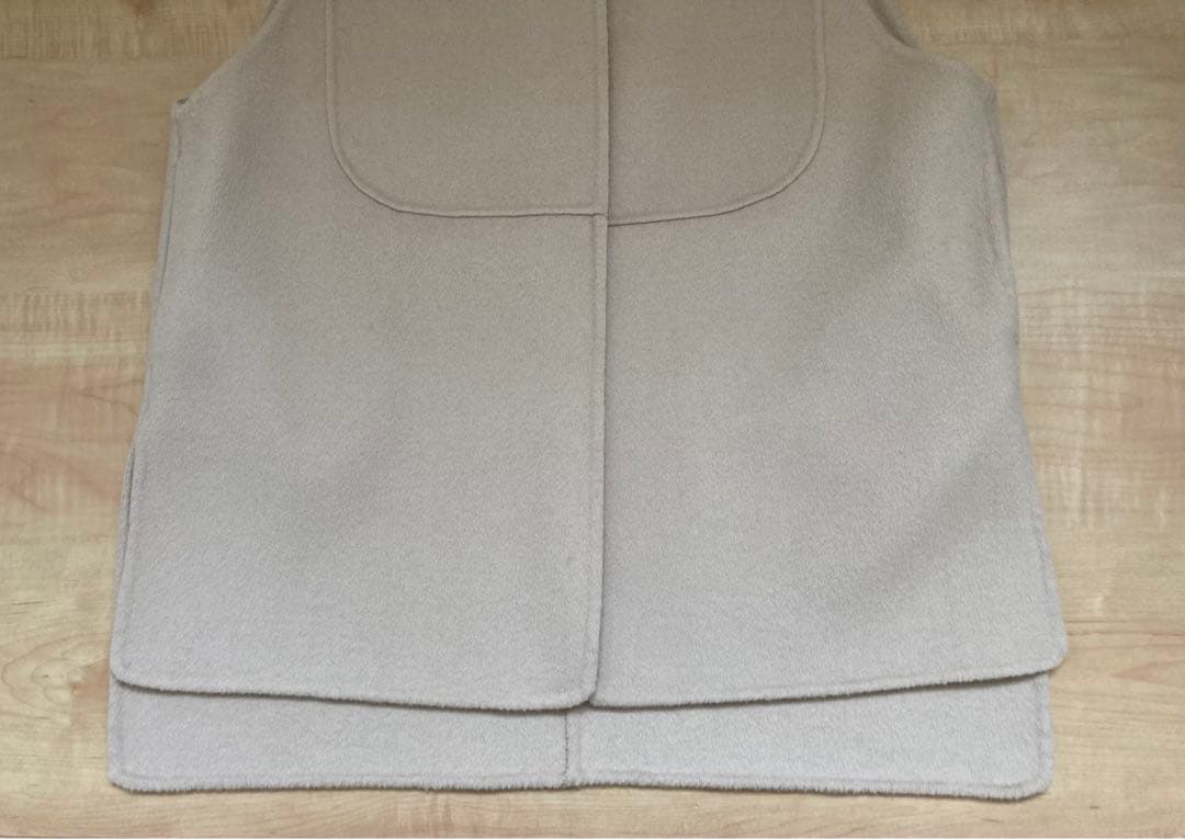 【美品】machatt マチャット　リバーウールベスト　ベージュ