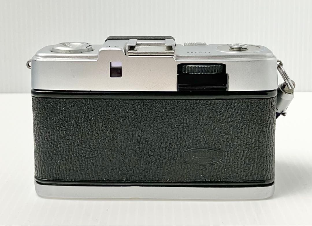 エモい美品 65年前 1960年製 OLYMPUS PEN S ハーフカメラ