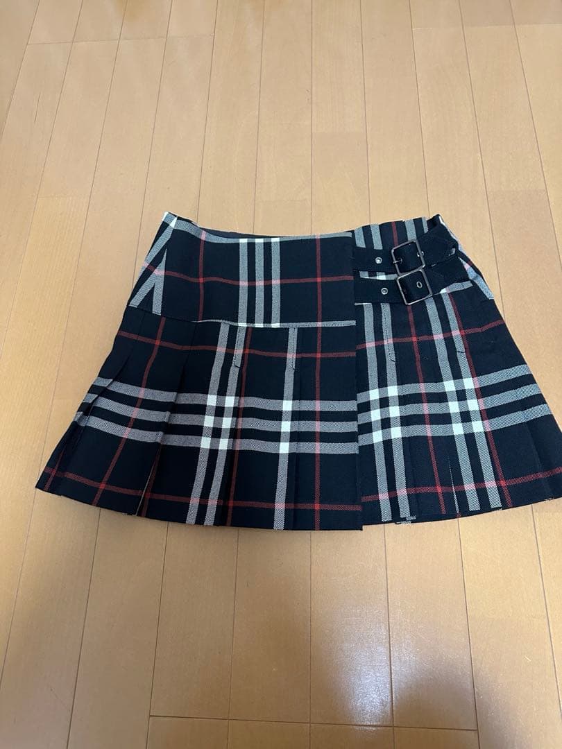 バーバリーブルーレーベル　チェックスカート