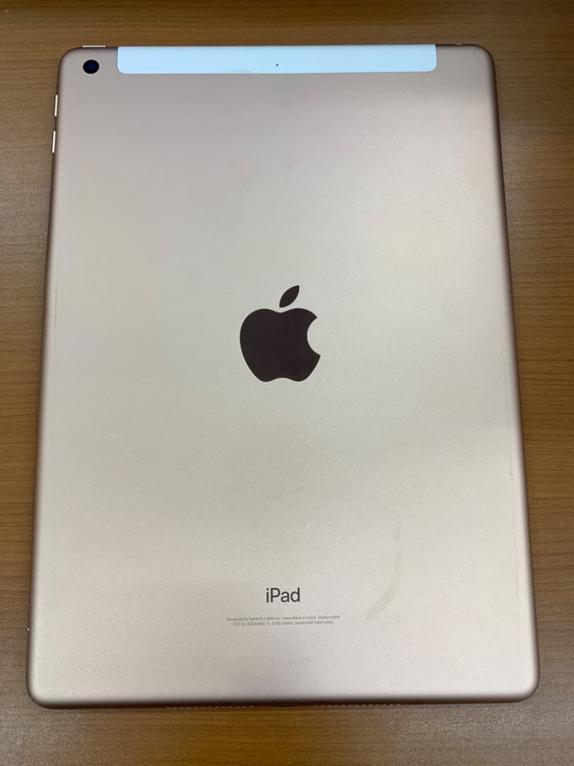 B*︎様 動作確認済 ipad (第6世代) 32GB ID D0735