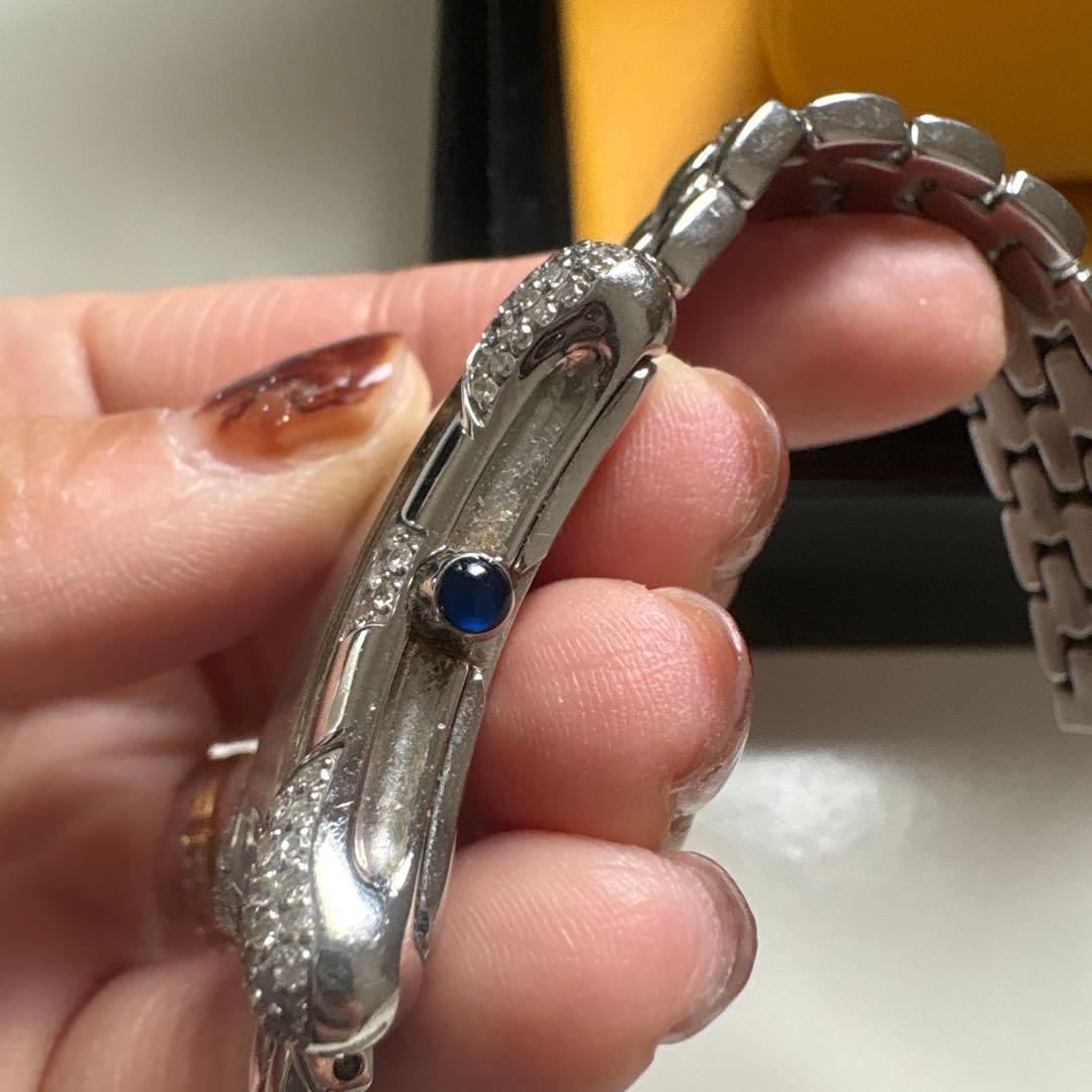 MISANI エルミタージュ　時計