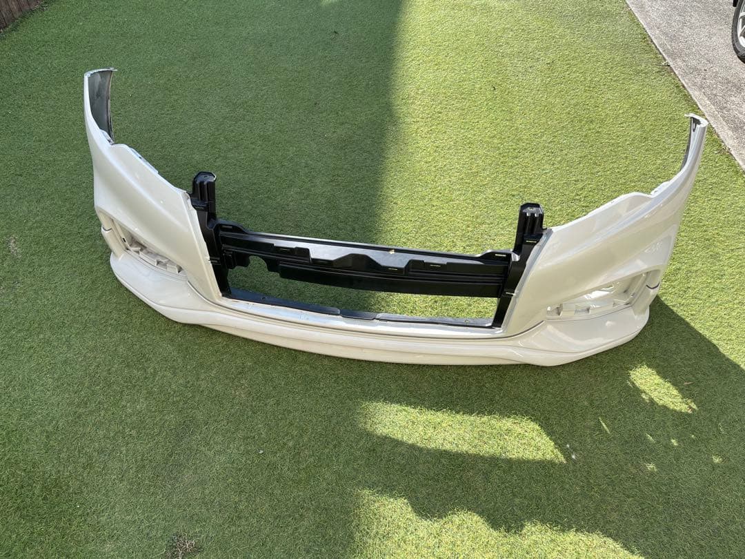 abcjanne1 　E52エルグランドフロントバンパー