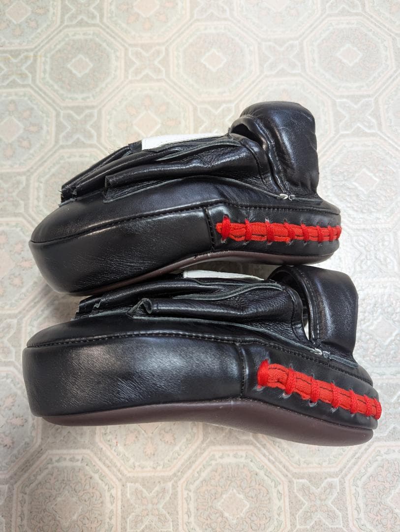 スーパーウィン　パンチングミット