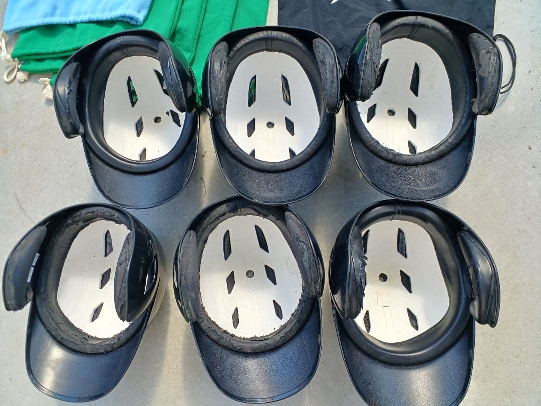 な*y様 野球　ヘルメット　袋付き