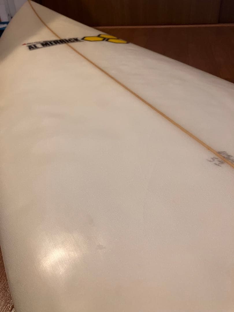 アルメリック　フレッドラブル5,9 とても綺麗な状態　手渡しのみ　ショートボード