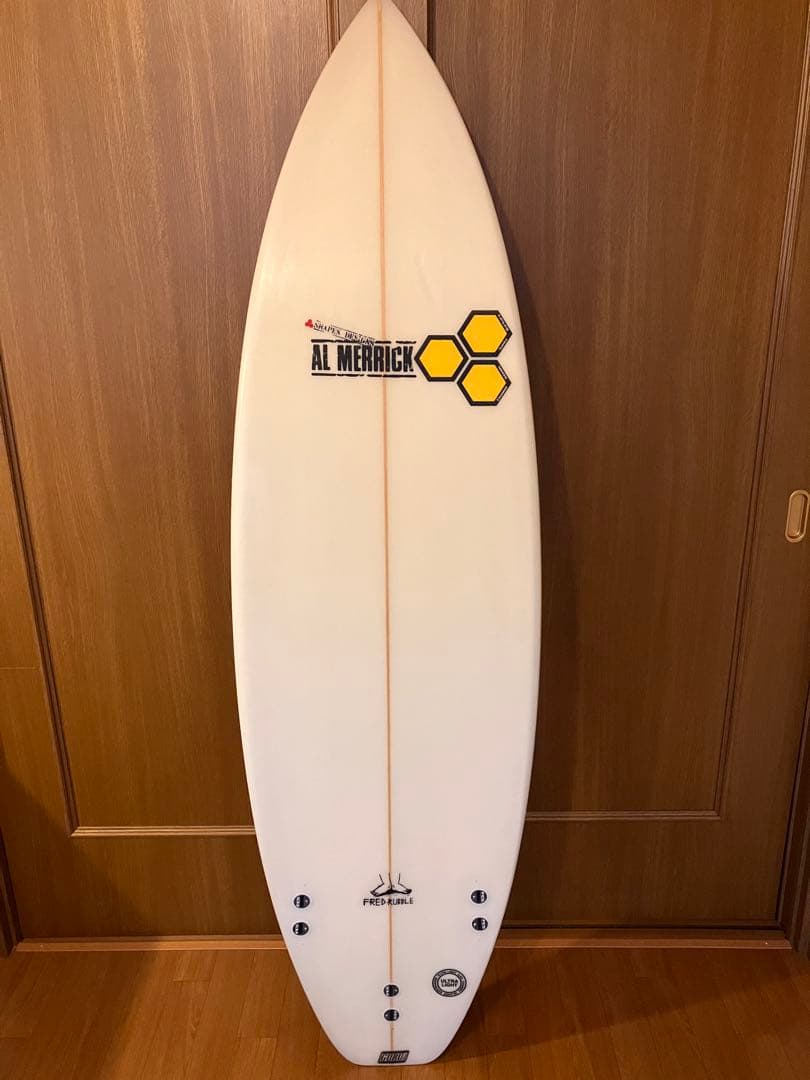 アルメリック　フレッドラブル5,9 とても綺麗な状態　手渡しのみ　ショートボード