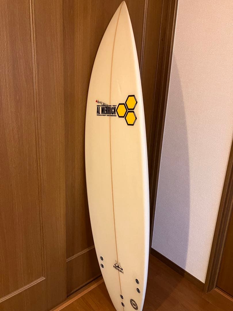 アルメリック　フレッドラブル5,9 とても綺麗な状態　手渡しのみ　ショートボード