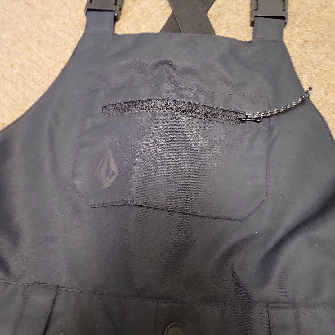 ボルコムキッズL ビブパンツ黒（スノーウェア）