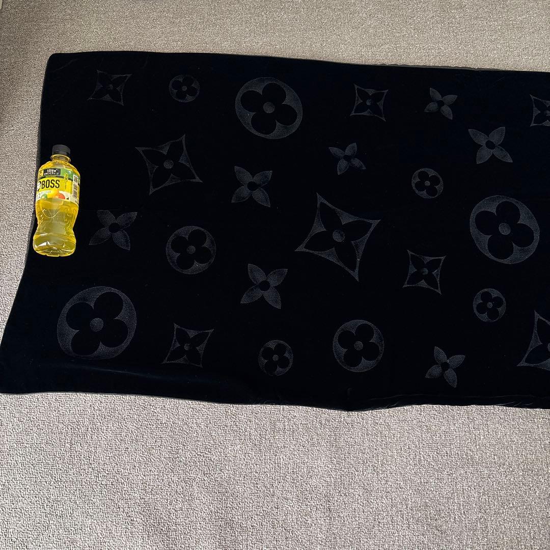 LOUIS VUITTON エシャルプベルベットストール