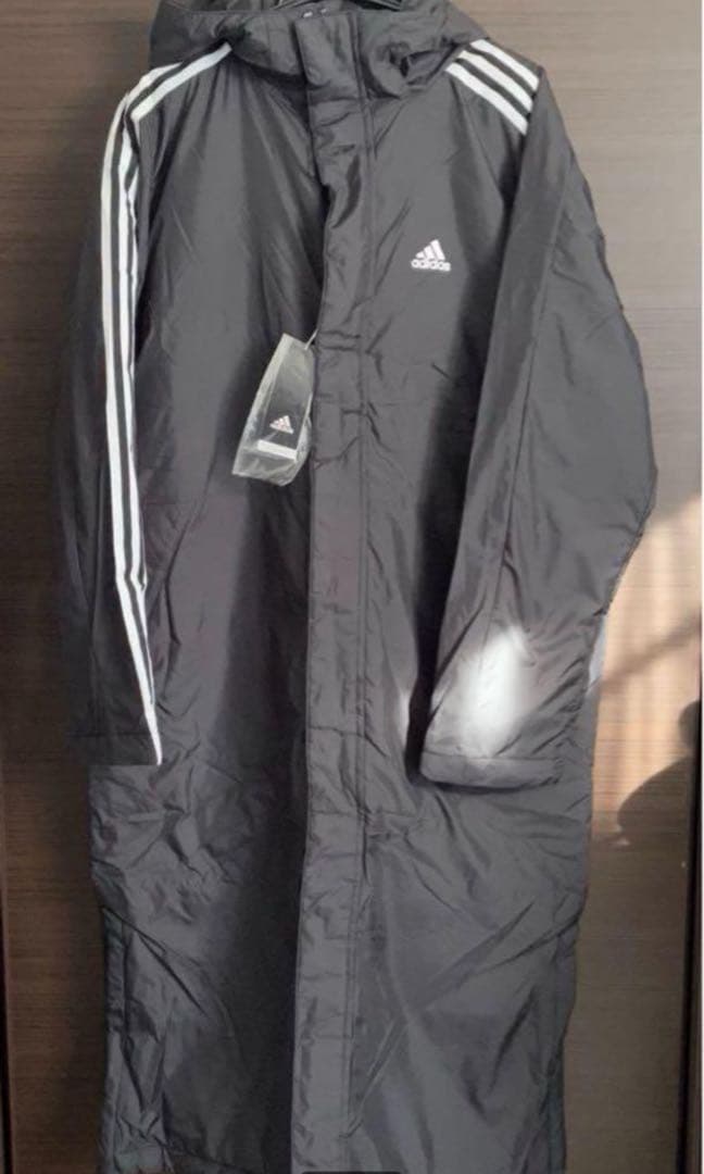 adidas ベンチコート