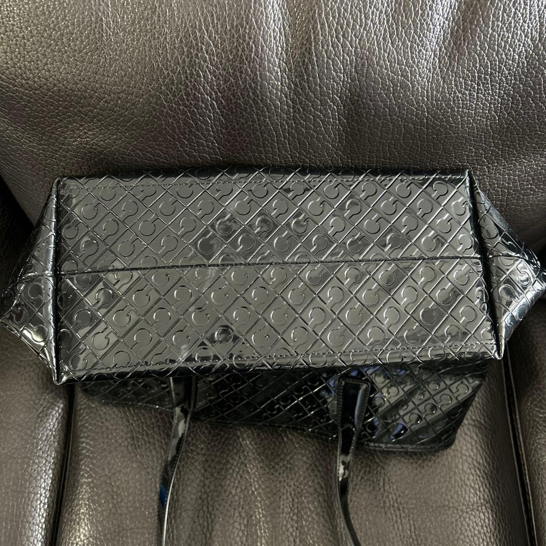 ゲラルディーニ　エナメルバッグ