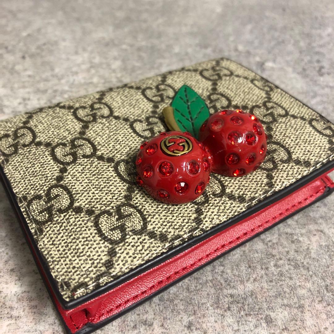 フォロー割■ GUCCI グッチ チェリー 二つ折り財布 さくらんぼ GG