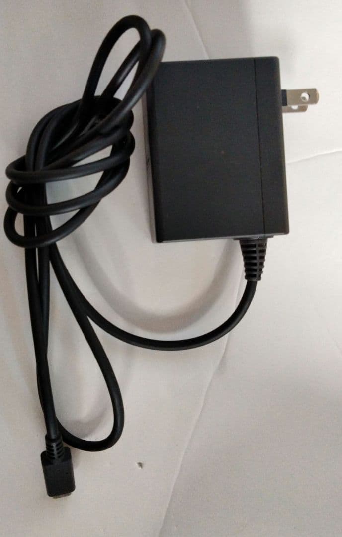 任天堂スイッチ本体＆HORIコントローラー＆128GBマイクロSDカードセット