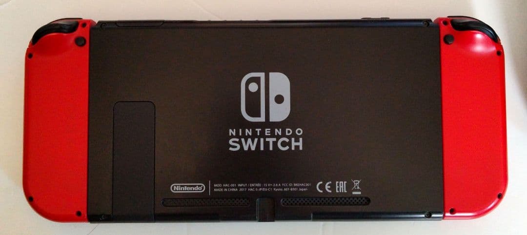 任天堂スイッチ本体＆HORIコントローラー＆128GBマイクロSDカードセット