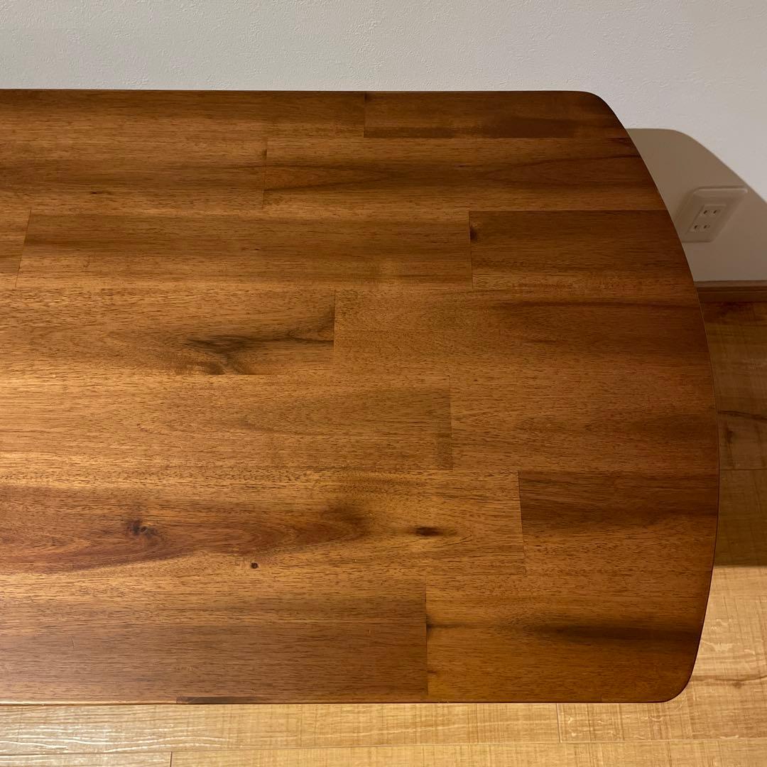 unico swella カフェテーブル