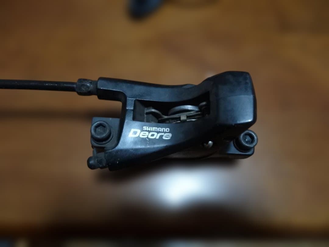 Shimano Deore 油圧ブレーキ＋シフトレバー（３×９速）セット（中古）