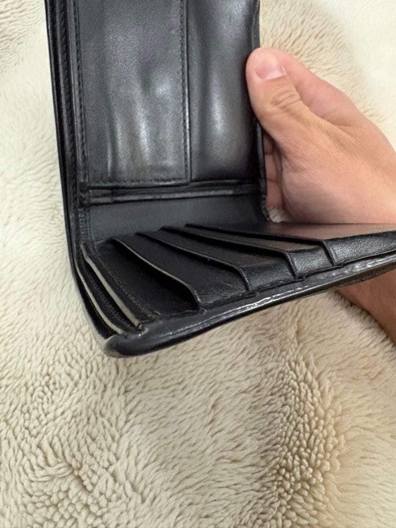 Gucci 折り財布 蛇