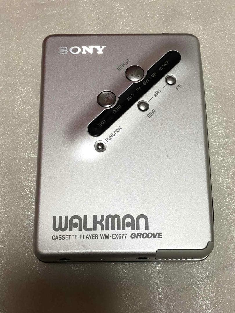 SONY ソニー　ウォークマン　WM-EX677ジャンク品