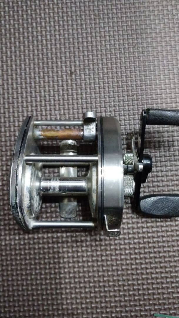 シマノ Bantam500 1000L バンタム リール