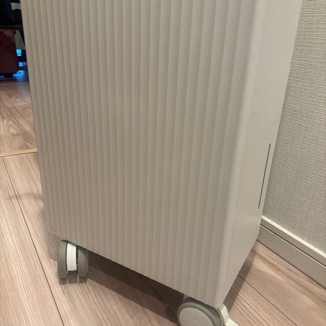 カドー　除湿機 ホワイト 「コンプレッサー方式」　2021年製