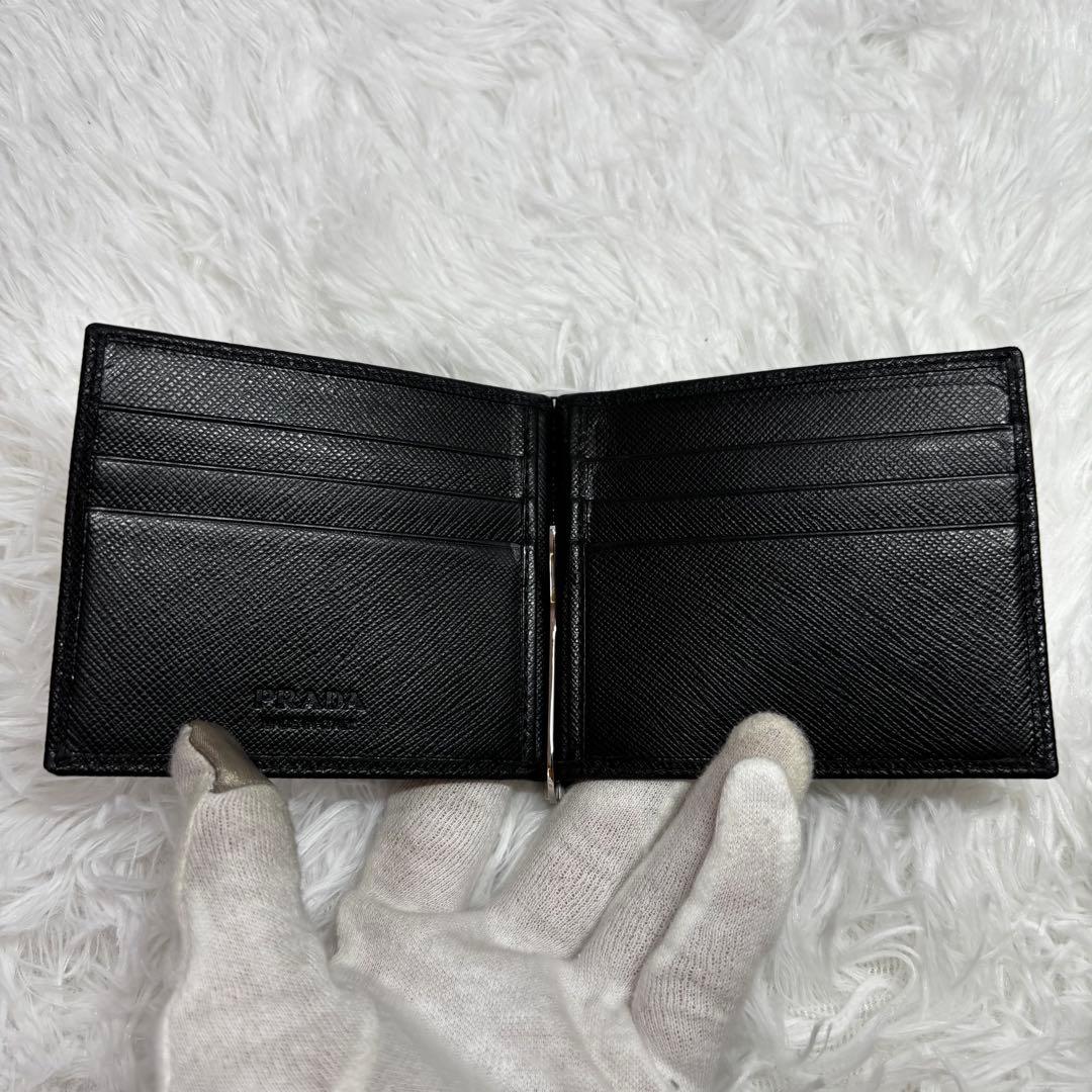 ✨極美品✨ PRADA マネークリップ 型押し サフィアーノレザー ブラック