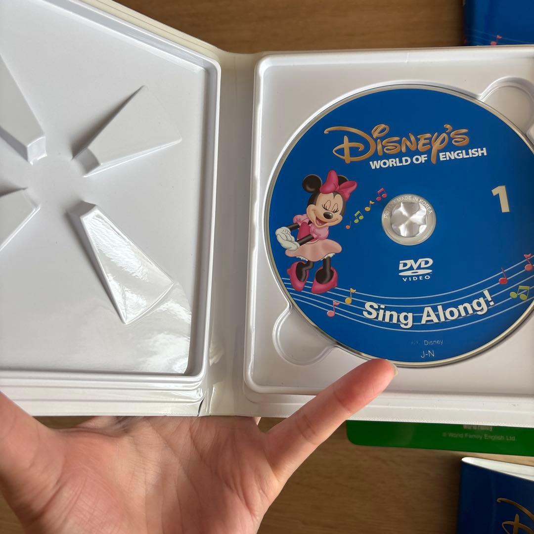 値下げ！DWEディズニー英語システム　シングアロングCD DVD 本　未開封あり
