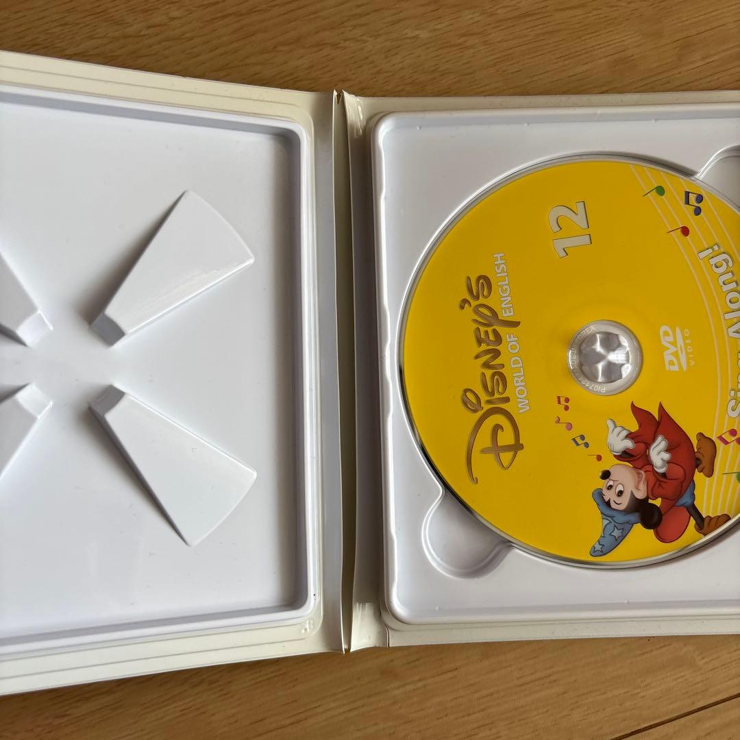 値下げ！DWEディズニー英語システム　シングアロングCD DVD 本　未開封あり