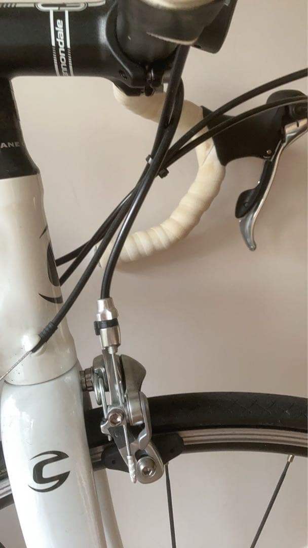 ロードバイク　キャノンデールアルミ製cannondale ultra caad9