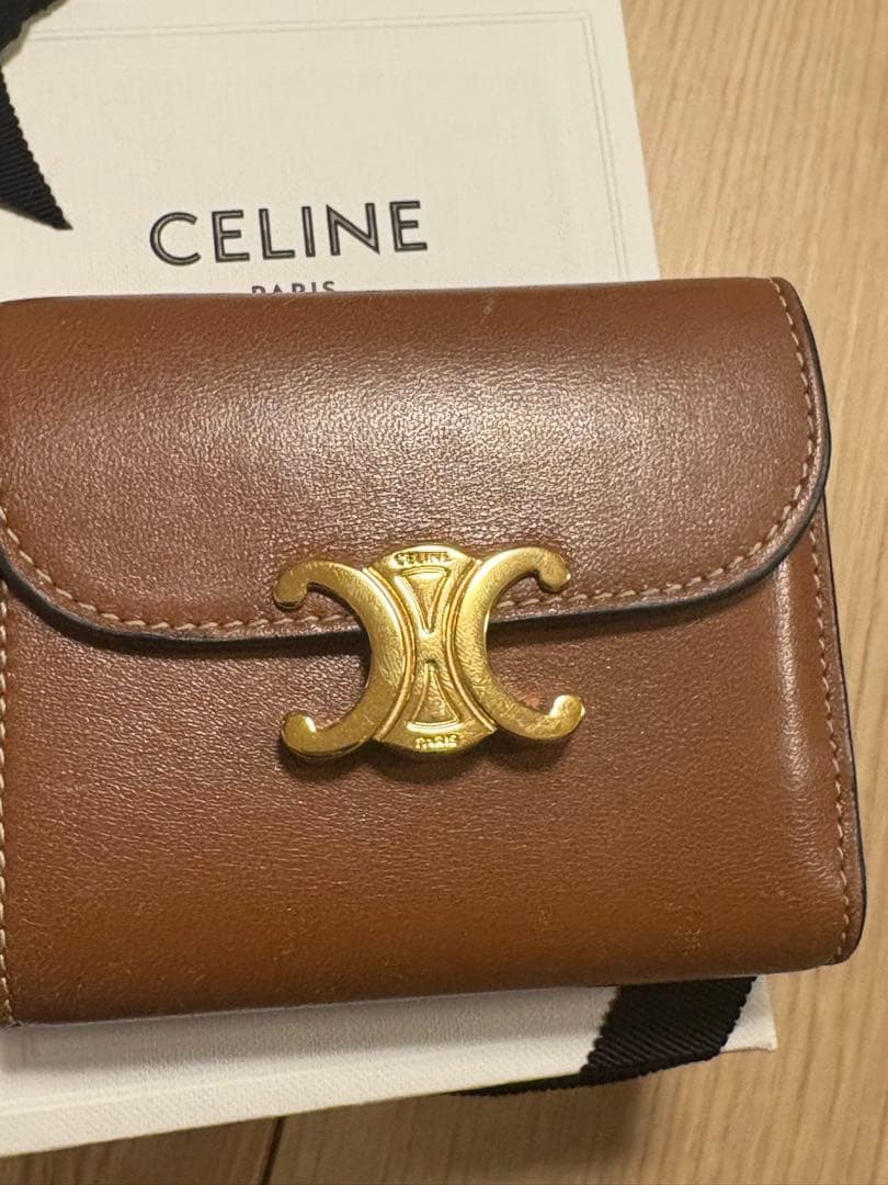 CELINE トリオンフ スモールフラップウォレット 三つ折り ブラウン