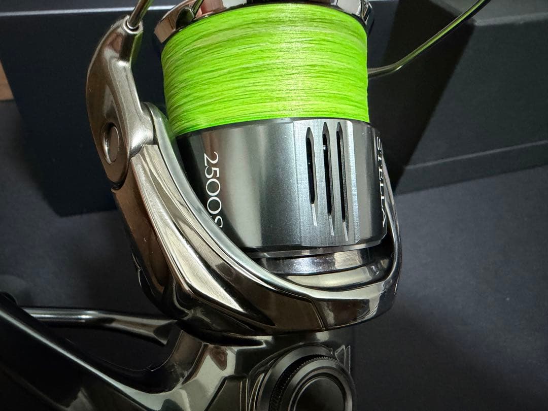 シマノ 22ステラ　2500s リール