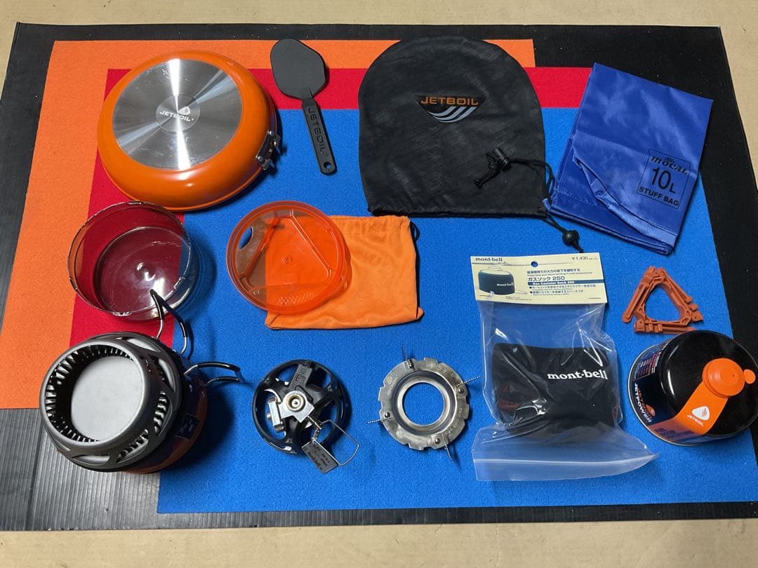 JETBOILミニモ動作良好美品+mont-bell新品サミレットスキレット他