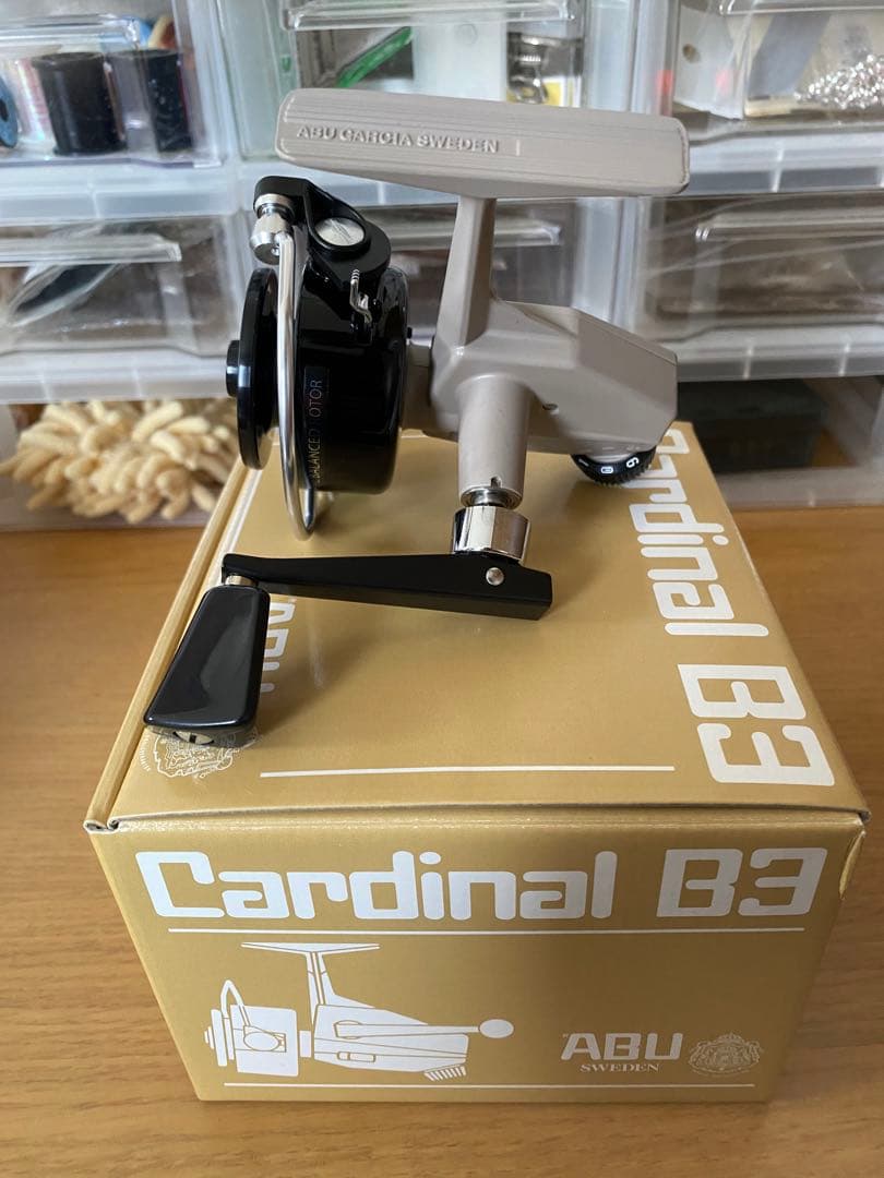 ディスプラウトカーディナルB3