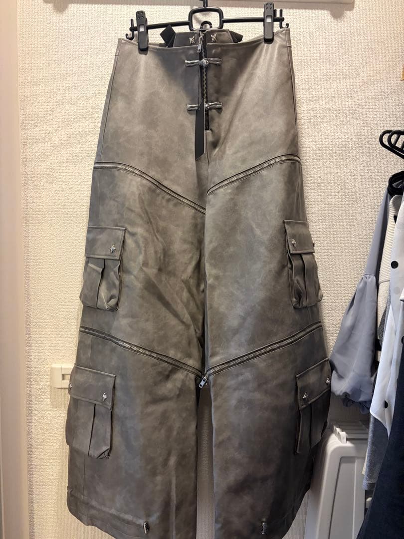 anonenone 謝謝レザーチャイナニッカポッカ