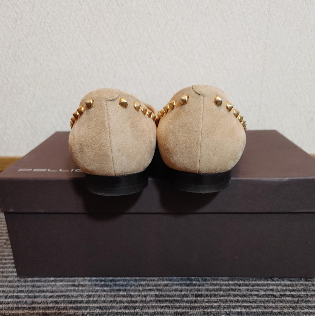 ペリーコ　スタッズ付きパンプス　ベージュ　フラットシューズ 36.5