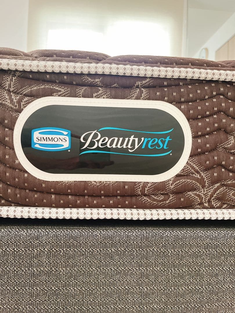 『マル』 シモンズ　セミダブル　ベッド　美品　マットレス　セット
