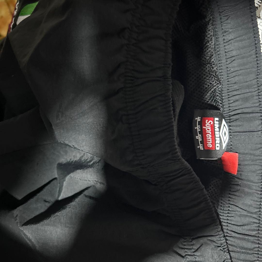 Umbro Supreme コラボパンツ